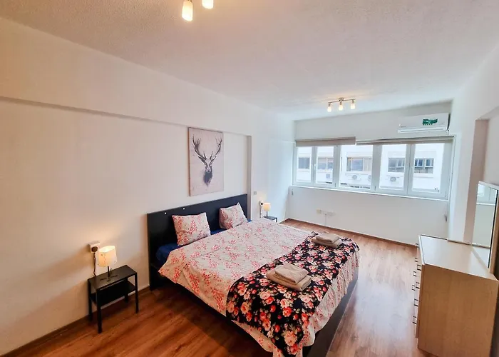 Citycenter Lejlighed Larnaca